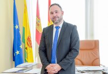 REVISTA ENÓLOGOS – SOCUÉLLAMOS - AZORA – FONDO DE INVERSIÓN – GESTORA DE CAPITAL RIESGO – MANZANARES – TOMELLOSO – JAVIER NAVARRO – JULIÁN DELGADO – VOX – CONCHI ARENAS – PARTIDO POPULAR – PP – PSOE – PARTIDOS SOCIALISTA OBRERO ESPAÑOL -CONCHA OSÁCAR – FERNANDO GUMUZIO