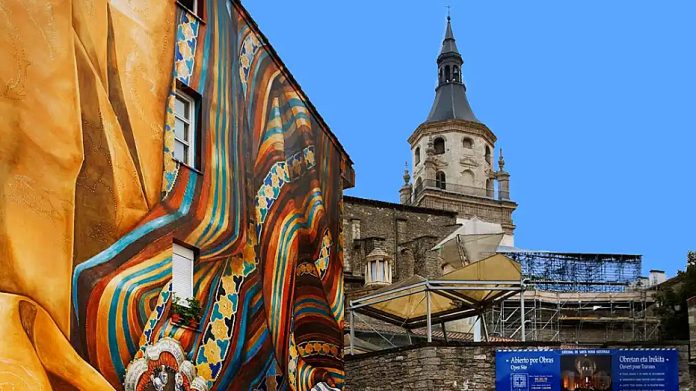 REVISTA ENÓLOGOS – VITORIA – LA CIUDAD BLANCA – ASOCIACIÓN ENÓLOGOS DE RIOJA – AER – ALMUERZO NAVIDEÑO –CATEDRAL SANTA MARÍA DE VITORIA – RESTAURANTE ZALDIARAN