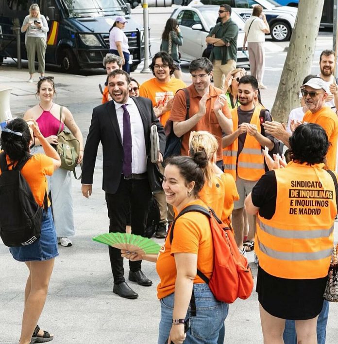 REVISTA ENÓLOGOS – SOCUÉLLAMOS - AZORA – FONDO DE INVERSIÓN – GESTORA DE CAPITAL RIESGO – MANZANARES – TOMELLOSO – JAVIER NAVARRO – JULIÁN DELGADO – VOX – CONCHI ARENAS – PARTIDO POPULAR – PP – PSOE – PARTIDOS SOCIALISTA OBRERO ESPAÑOL -CONCHA OSÁCAR – FERNANDO GUMUZIO -LAZORA – NESTAR - CONCHI ARENAS – JAVIER NAVARRO – JULIÁN NIEVA