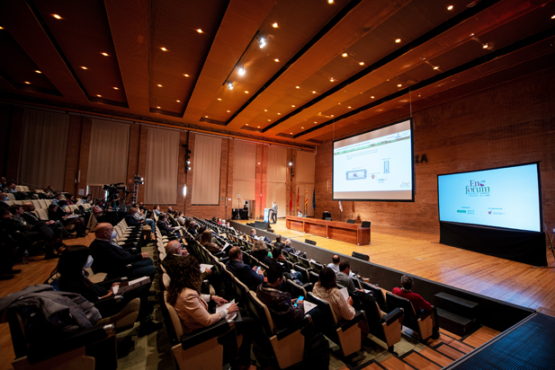 REVISTA ENÓLOGOS – VINIDEA – ENOFORUM ZARAGOZA – INNOVACÍÓN VITIVINÍCOLA – MARIA DEL ÁLAMO – ISABELLE MASNEUF – ANTONIO MORATA – IGNACIO NEVARES – GONZAGA SANTESTEBAN – CHRSITOPH MARTÍN GEILFUS - MARIO DE LA FUENTE – CRISTINA CARLOS – ANTONIO T. PALACIOS