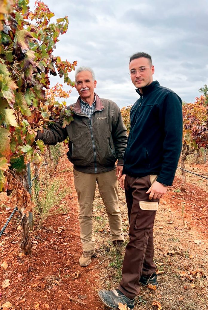REVISTA ENÓLOGOS – RAFAEL VEAS – JESÚS ALCOLEA “MALAÑO” – BODEGTAS CARRASCAS – BODEGAS OSBORNE – ARCOS DE LA FRONTERA (CÁDIZ) – EL BONILLO (ALBACETE) – ALTOS DEL BONILLO