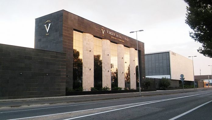 REVISTA ENÓLOGOS – RANKING NACIONAL DE FACTURACIÓN – GRANDES BODEGAS MANCHEGAS – J. GARCÍA CARRIÓN – BODEGAS YUNTERO – COOPERATIVA VIRGEN DE LAS VIÑAS – FÉLIX SOLÍS AVANTIS – JUAN RAMÓN LOZANO – GRUPO BACO – FAMILIA TORRES. MARQUÉS DE RISCAL, BARÓN DE LEY – COMPAÑÍA VITIVINÍCOLA DEL NORTE DE ESPA (CVNE) - PERNOD RICARD WINEMAKERS SPAIN – CODORNÍU – FREIXENET HENKELL
