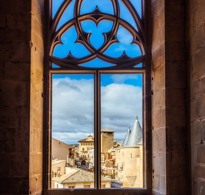REVISTA ENÓLOGOS – ASOCIACIÓN ENÓLOGSO DE RIOJA – AER – OLITE – SAN MARTÍN DE UNX – DO NAVARRA – ASADOR CASA EL PREBOSTE – BODEGAS OCHOA – BODEGA MÁXIMO ABETE – PALACIO REAL DE OLITE