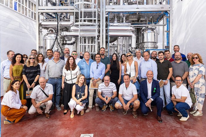 REVISTA ENÓLOGOS – DESTILERÍAS SAN VALERO – ARAGÓN- PLANTA DE DESALCOHOLIZACIÓN – INVERSIÓN DE 1,5 MILLONES DE EUROS – DO CARIÑENA – VINOSNOLO – EMPRESA TOMSA DESTIL – GARNACHA NUEVA DE CARIÑENA