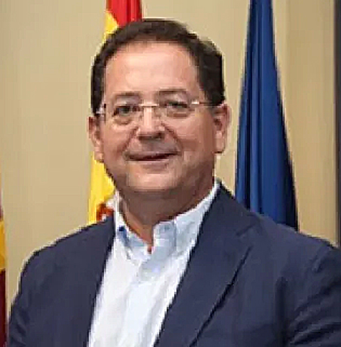 REVISTA ENÓLOGOS – PEDRO MUÑOZ (CIUDAD REAL) – CAMPO DE CRIPTANA – ARENALES DE SAN GREGORIO. EMILIANO GARCÍA-PAGE – SANTIAGO LUCAS-TORRES LÓPEZ-CASERO – SANTIAGO LUCAS-TORRES DE LA GUÍA – RESERVA NATURAL COMPLEJO LAGUNAR DE PEDRO MUÑOZ – ECOVALOR SOLUCIONES SL – RAQUEL PÉREZ NAVACERRADA – PARTIDO POPULAR – PARTIDO SOCIALISTA OBRERO ESPAÑOL – GOBIERNO DE CASTILLA-LA MANCHA – MACROPLANTA DE RSIDUOS LÍQUIDOS – TIERRA DE SACRIFICIO

