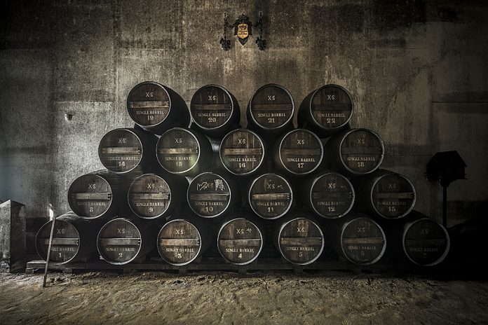 REVISTA ENÓLOGOS – XIMÉNEZ-SPÍNOLA – BODEGA DE JEREZ – PEDRO XIMÉNEZ – VINOS SECOS –VINOS DULCES – BRANDIES – VINAGRES